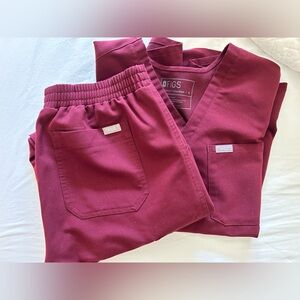 Figs scrub set| Top size small, bottoms size small tall
